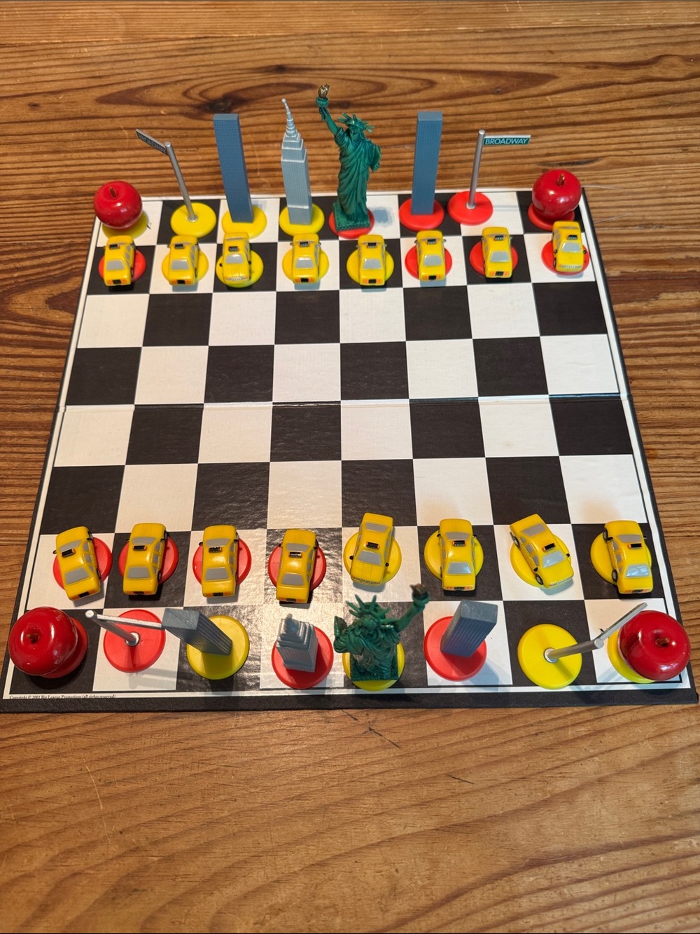 Vintage 2001 New York City Chess Set